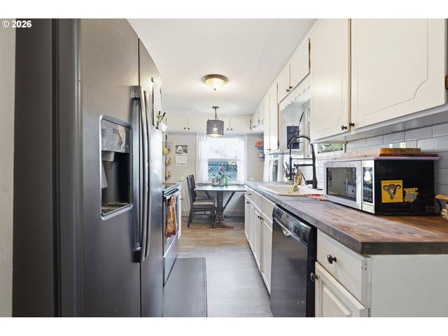 3602 P St, Vancouver, WA 98663