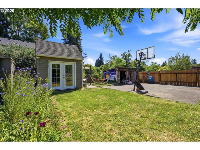 3602 P St, Vancouver, WA 98663