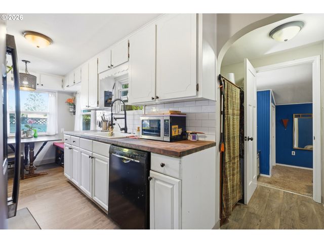 3602 P St, Vancouver, WA 98663