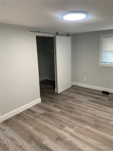 52 Marquette Drive, Florissant, MO 63031