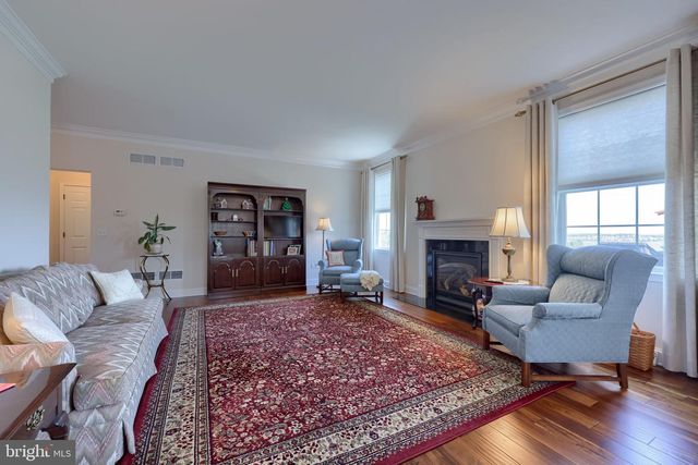 217 HAUER TER, Spring Grove, PA 17362