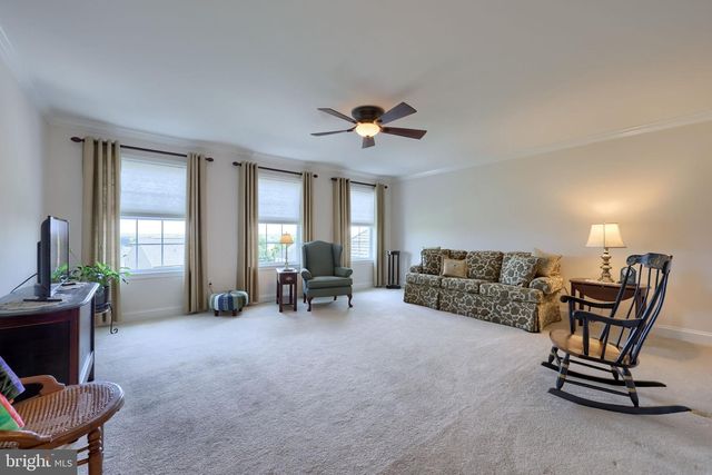 217 HAUER TER, Spring Grove, PA 17362