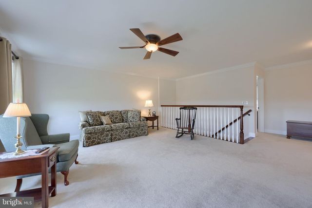 217 HAUER TER, Spring Grove, PA 17362