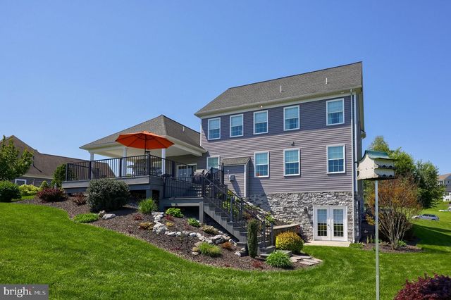 217 HAUER TER, Spring Grove, PA 17362