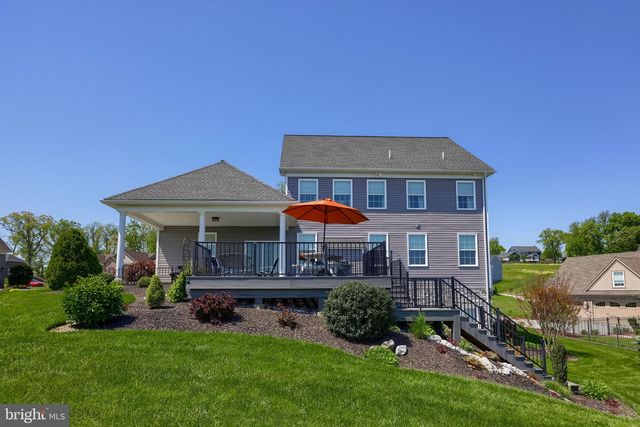 217 HAUER TER, Spring Grove, PA 17362