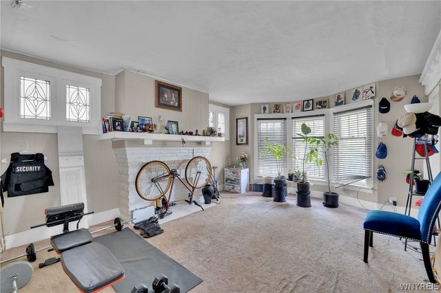 39 Seminole Parkway, Buffalo, NY 14210