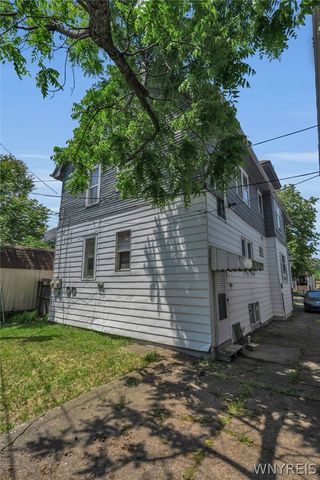 39 Seminole Parkway, Buffalo, NY 14210