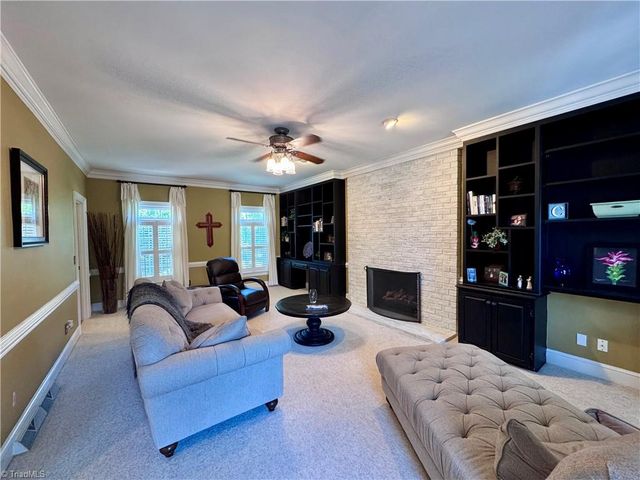 3390 Sally Kirk Road, Winston-salem, NC 27106