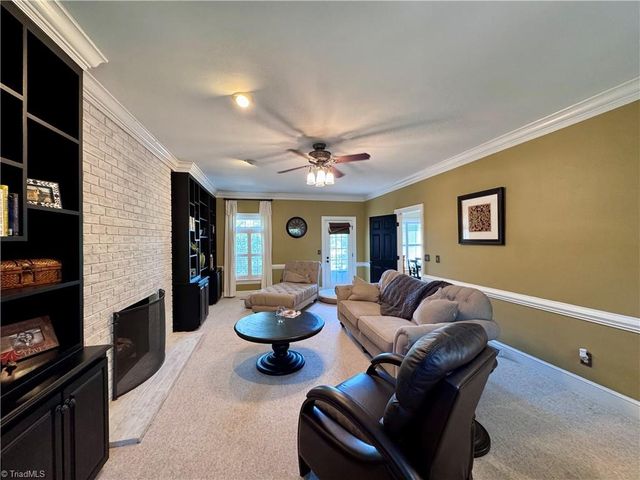 3390 Sally Kirk Road, Winston-salem, NC 27106