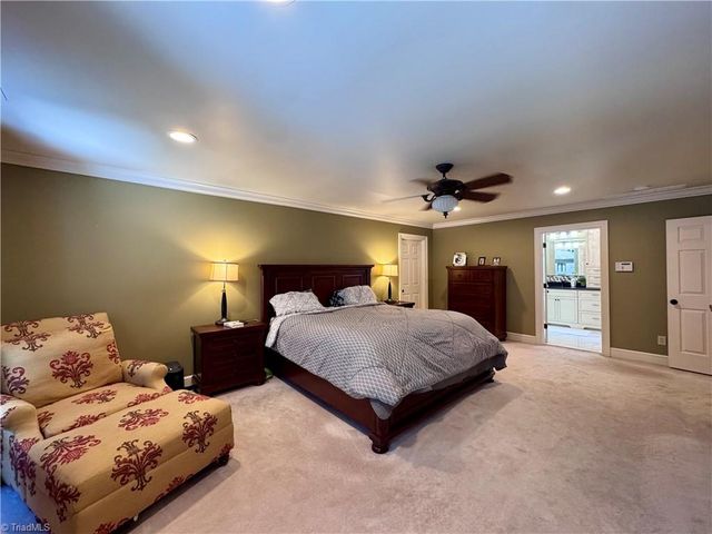 3390 Sally Kirk Road, Winston-salem, NC 27106