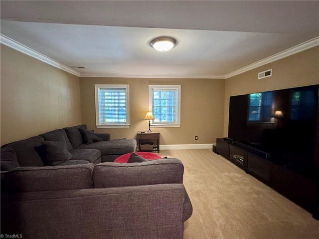 3390 Sally Kirk Road, Winston-salem, NC 27106