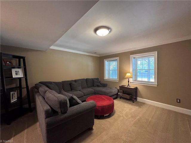 3390 Sally Kirk Road, Winston-salem, NC 27106