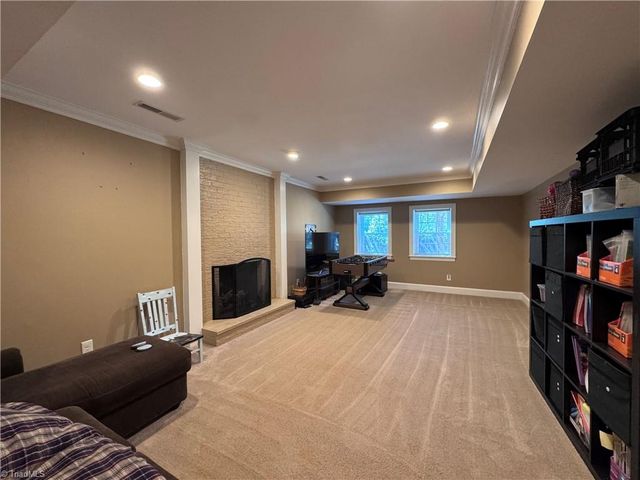 3390 Sally Kirk Road, Winston-salem, NC 27106
