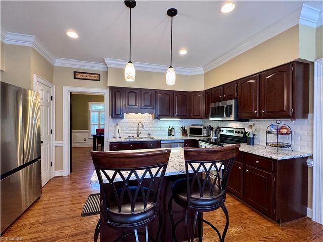 3390 Sally Kirk Road, Winston-salem, NC 27106