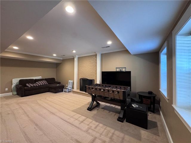 3390 Sally Kirk Road, Winston-salem, NC 27106