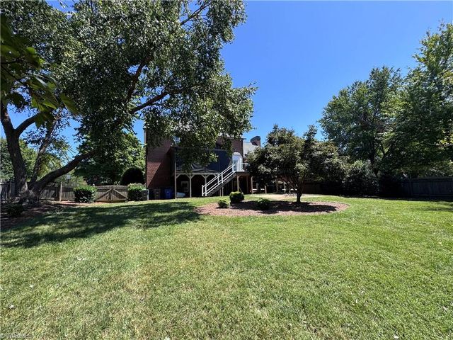 3390 Sally Kirk Road, Winston-salem, NC 27106