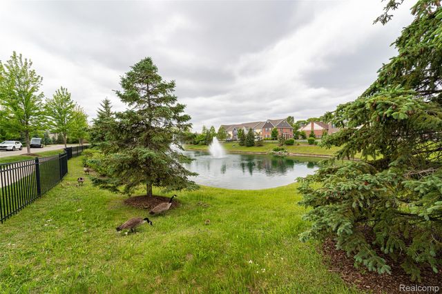 29987 Marigold Drive, Southfield, MI 48076