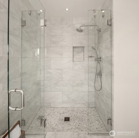 2002 1st Avenue N, Seattle, WA 98109