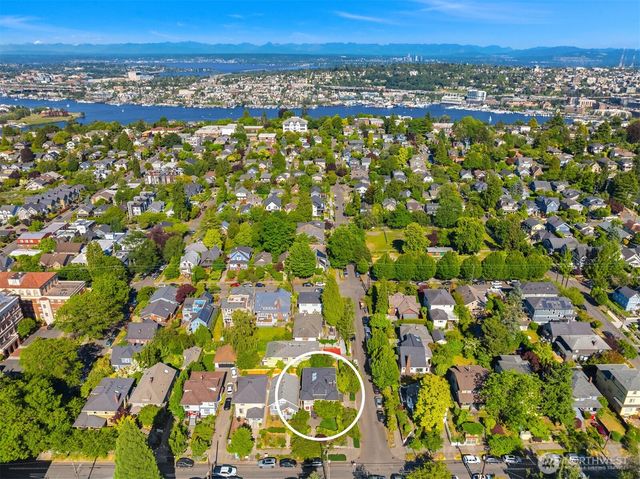 2002 1st Avenue N, Seattle, WA 98109