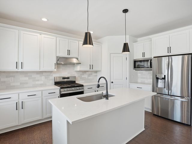 6246 Hawthorne Avenue, Ypsilanti, MI 48197