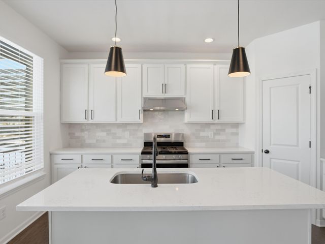 6246 Hawthorne Avenue, Ypsilanti, MI 48197