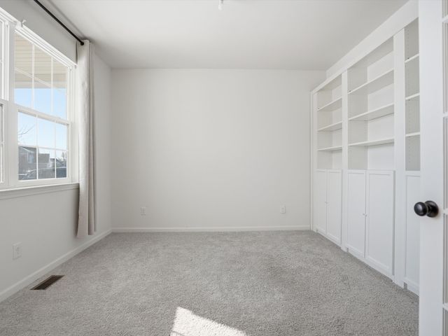 6246 Hawthorne Avenue, Ypsilanti, MI 48197