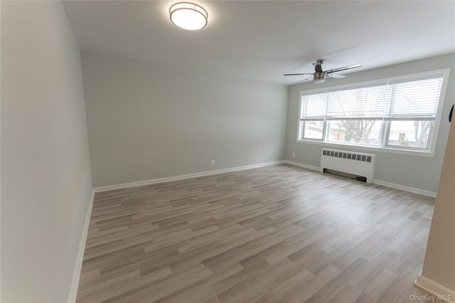 33 B E Grand Street 3C, Fleetwood, NY 10552