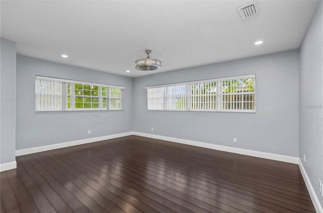 1520 S CHURCH AVENUE, Tampa, FL 33629