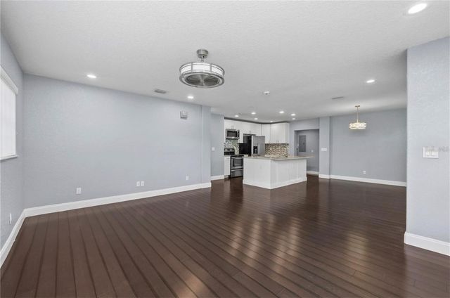 1520 S CHURCH AVENUE, Tampa, FL 33629