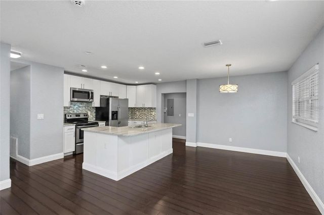 1520 S CHURCH AVENUE, Tampa, FL 33629