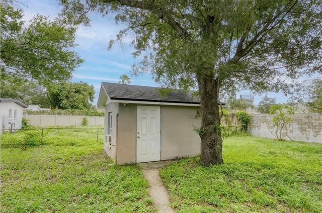 1520 S CHURCH AVENUE, Tampa, FL 33629