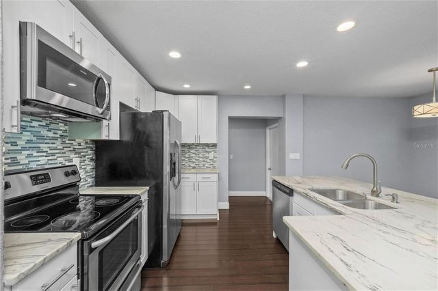 1520 S CHURCH AVENUE, Tampa, FL 33629