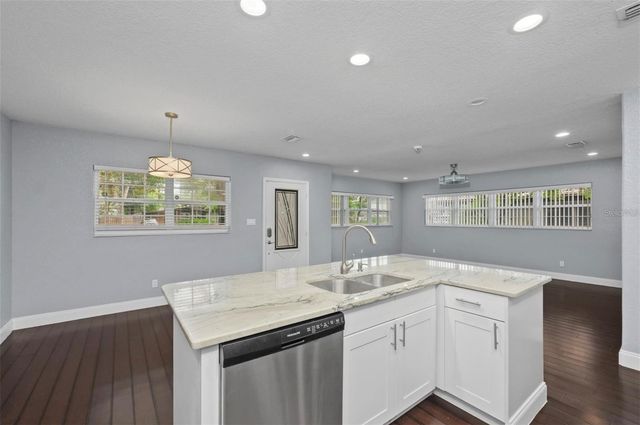 1520 S CHURCH AVENUE, Tampa, FL 33629
