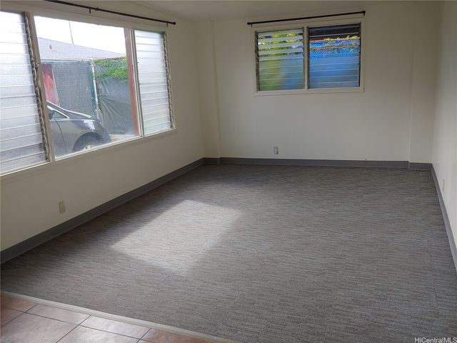 2126 California Avenue, Wahiawa, HI 96786