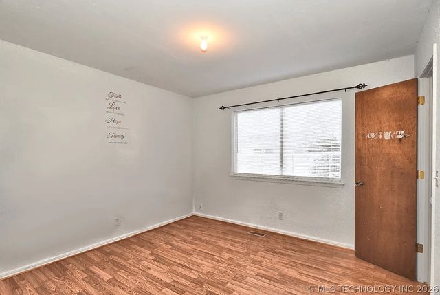 2208 W Memphis Street, Broken Arrow, OK 74012