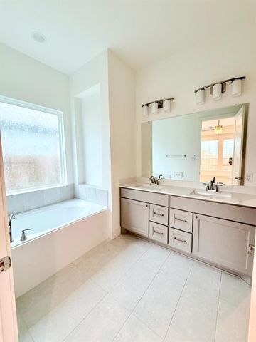 13211 Aspen Ridge Lane, Tomball, TX 77375