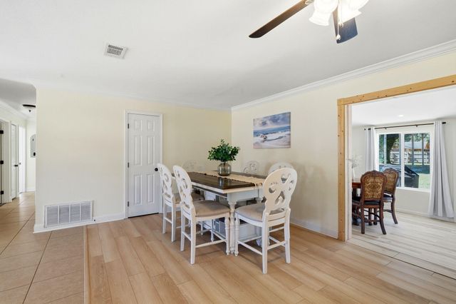 1969 Frontera Street, Navarre, FL 32566