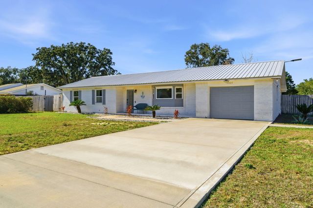 1969 Frontera Street, Navarre, FL 32566