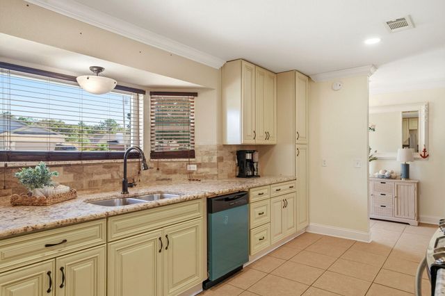 1969 Frontera Street, Navarre, FL 32566