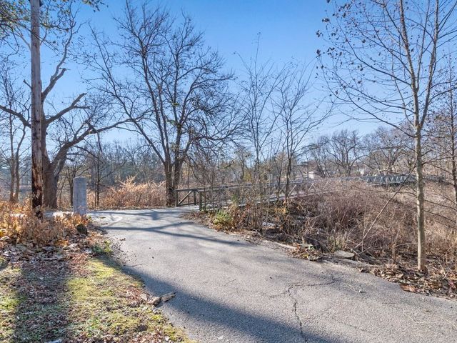 180 River St A4, Waltham, MA 02453