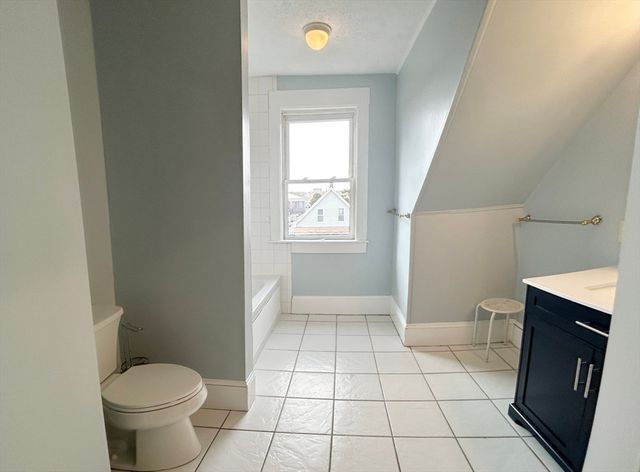 80 Linden St 80, Salem, MA 01970