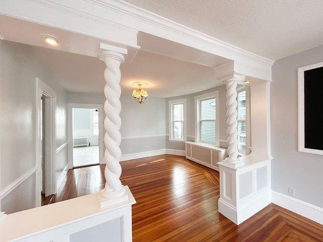 80 Linden St 80, Salem, MA 01970