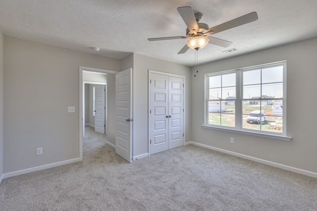 213 N Fork Branch Rd, Tullahoma, TN 37388