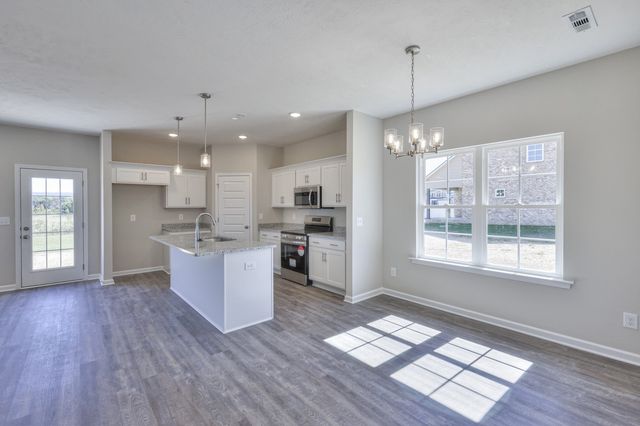 213 N Fork Branch Rd, Tullahoma, TN 37388