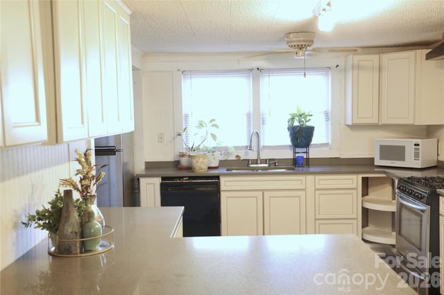 1912 Graham Street, Gastonia, NC 28052