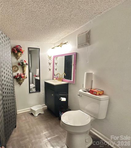 1912 Graham Street, Gastonia, NC 28052