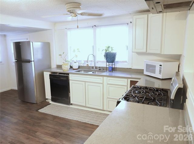 1912 Graham Street, Gastonia, NC 28052