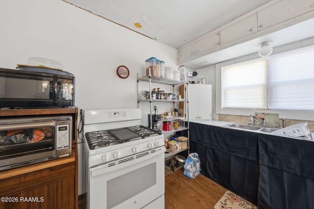 625 Kerr Drive, Eunice, LA 70535