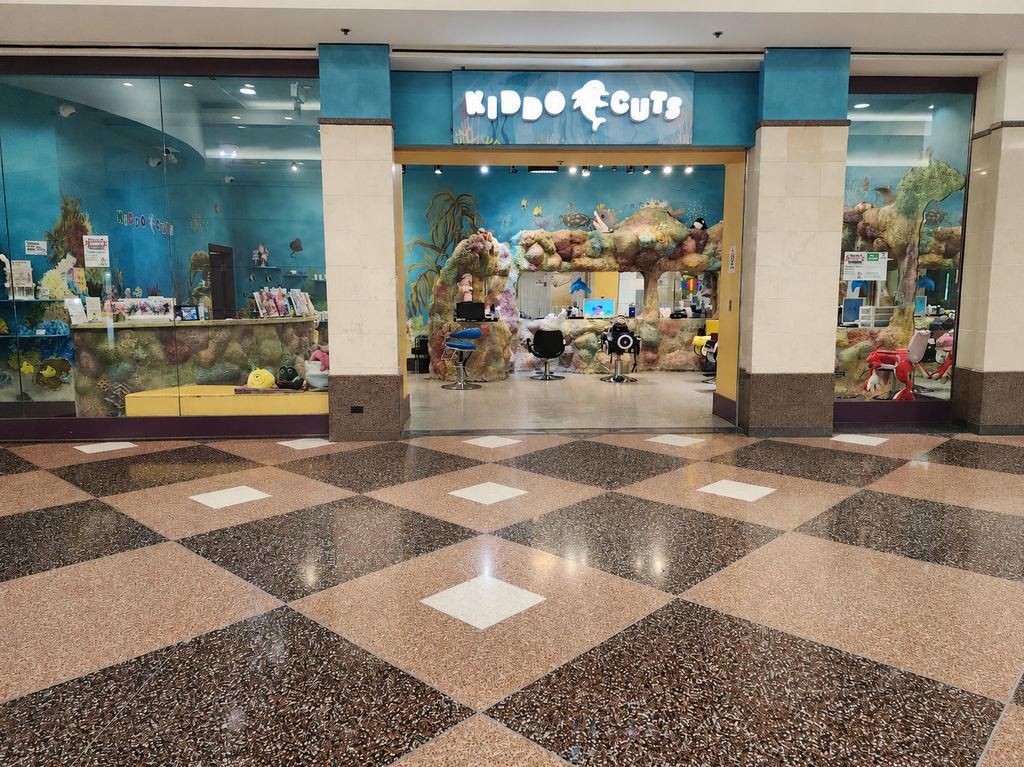 157 Yorktown Shopping Center H, Lombard, IL 60148