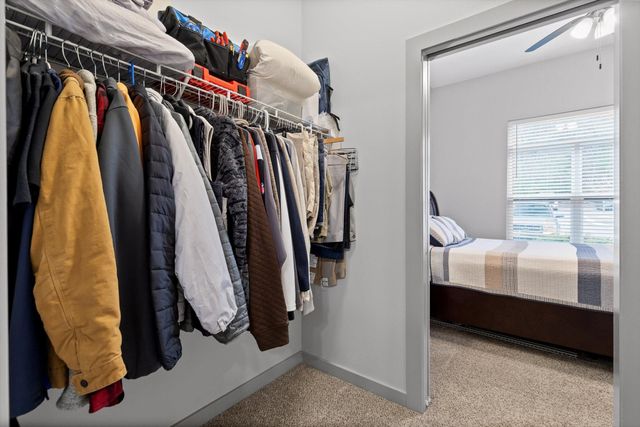 782 Riverfront Pkwy Apt 109, Chattanooga, TN 37402